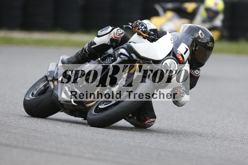/53 16.09.2025 Track Day Domi Aegerter ADR/Gruppe rot/1